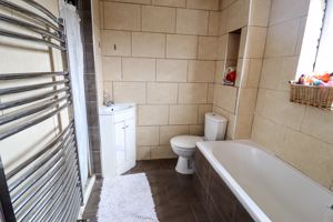 BATHROOM- click for photo gallery